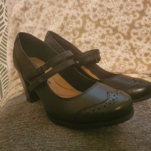 Brand new Mary Jane chunky heels!